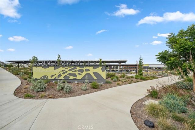 327 Baluster, Irvine, CA 92618