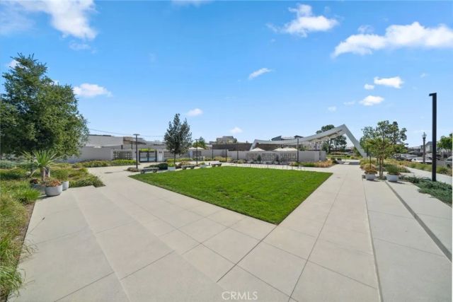 327 Baluster, Irvine, CA 92618