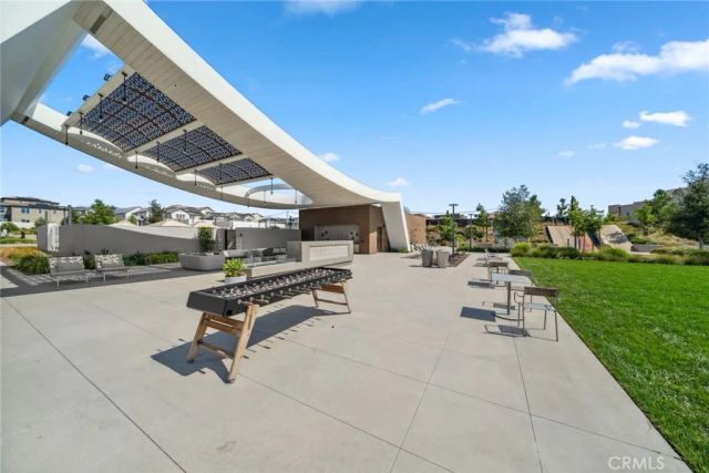 327 Baluster, Irvine, CA 92618