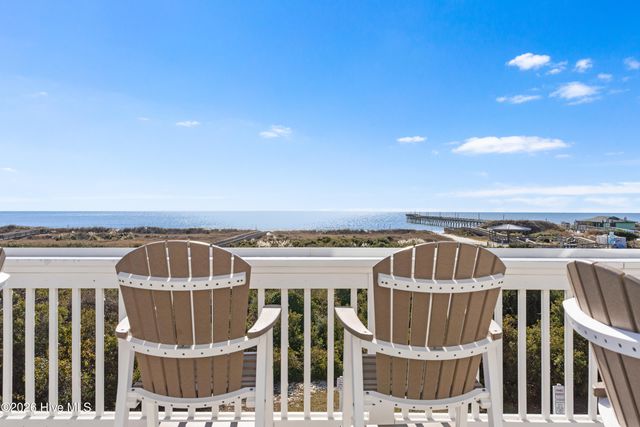 521 Lindgrove Place SW, Ocean Isle Beach, NC 28469