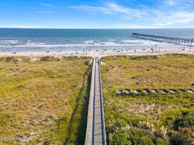 521 Lindgrove Place SW, Ocean Isle Beach, NC 28469