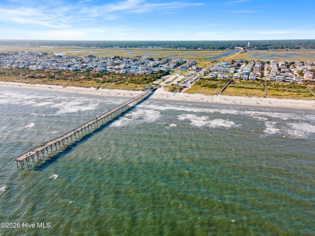 521 Lindgrove Place SW, Ocean Isle Beach, NC 28469