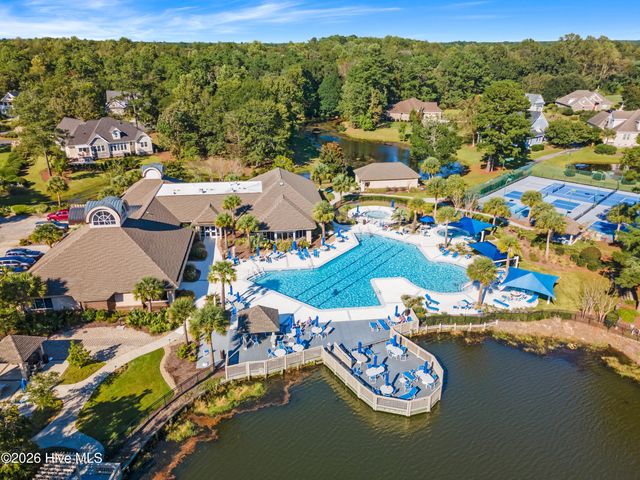 521 Lindgrove Place SW, Ocean Isle Beach, NC 28469