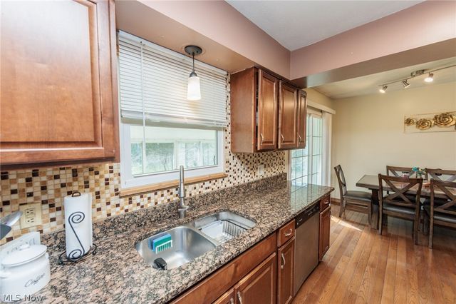 19157 Howe Road, Strongsville, OH 44136