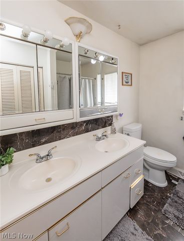 19157 Howe Road, Strongsville, OH 44136