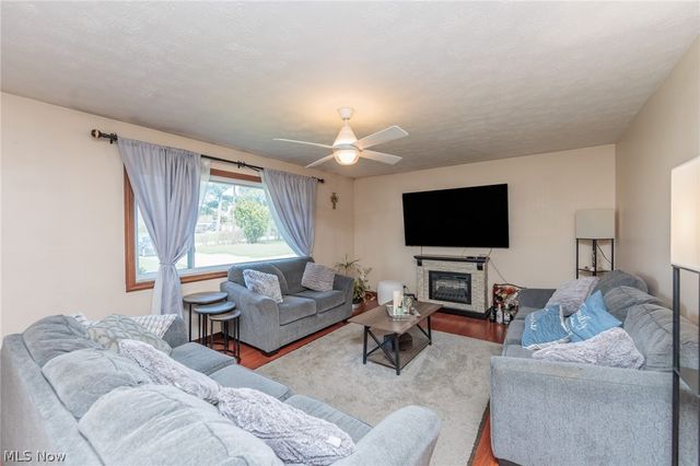 19157 Howe Road, Strongsville, OH 44136