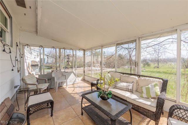 19157 Howe Road, Strongsville, OH 44136