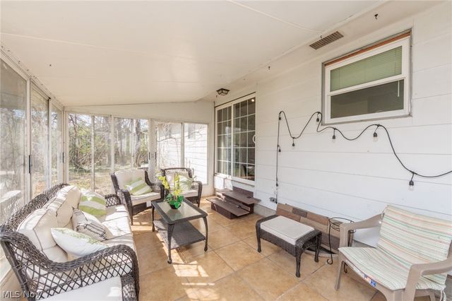 19157 Howe Road, Strongsville, OH 44136