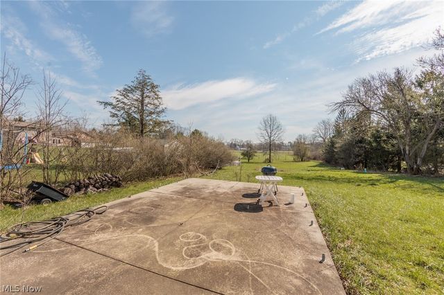 19157 Howe Road, Strongsville, OH 44136