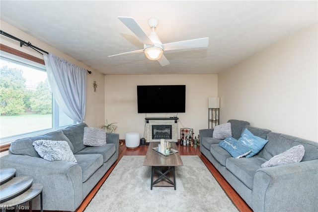 19157 Howe Road, Strongsville, OH 44136