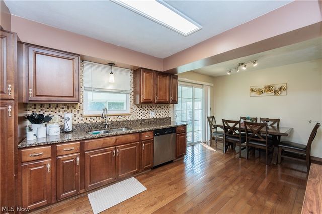 19157 Howe Road, Strongsville, OH 44136