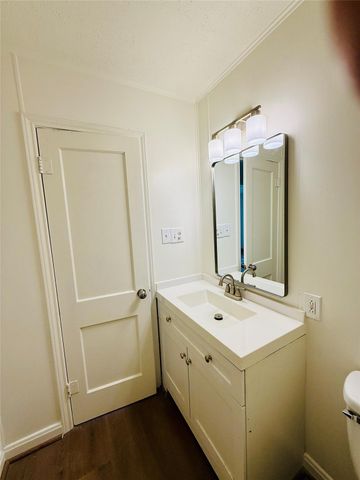 1302 Lamesa Avenue, Pasadena, TX 77506
