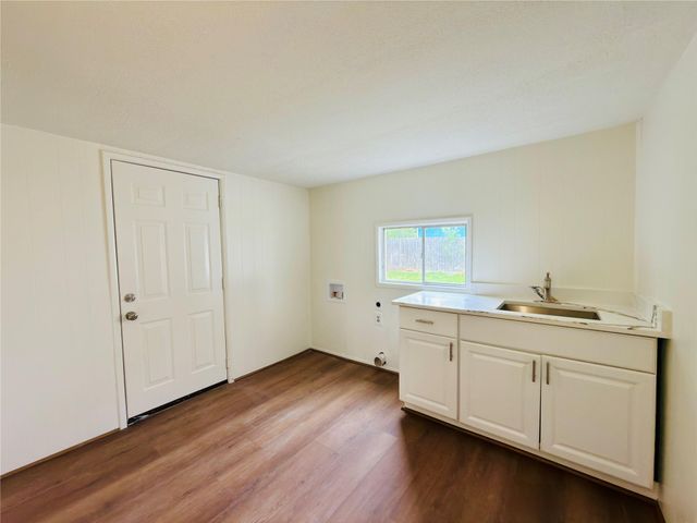 1302 Lamesa Avenue, Pasadena, TX 77506