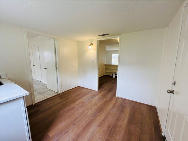 1302 Lamesa Avenue, Pasadena, TX 77506