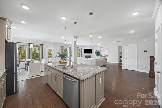 1227 Thomas Knapp Parkway, Fort Mill, SC 29715
