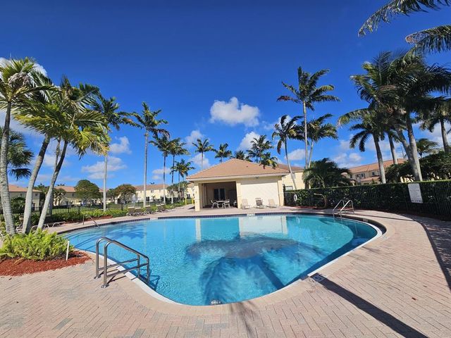 3255 NW 31st Terrace, Oakland Park, FL 33309