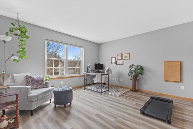 1604 Auburn COURT, Waukesha, WI 53189