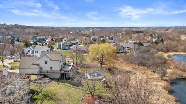 1604 Auburn COURT, Waukesha, WI 53189