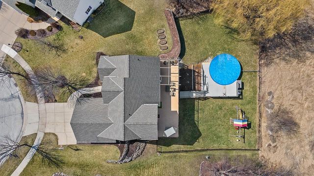 1604 Auburn COURT, Waukesha, WI 53189