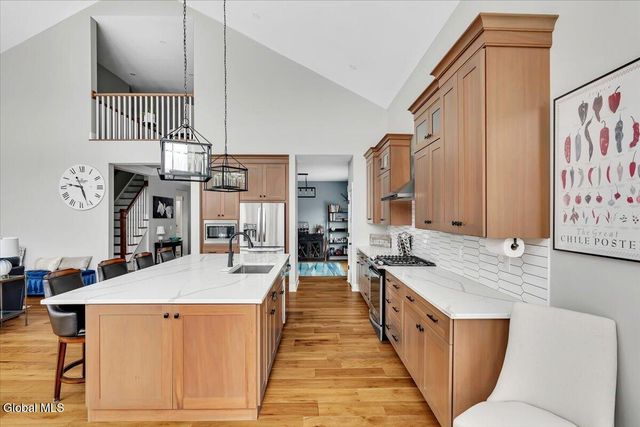 32A Linden Park Drive, Clifton Park, NY 12065