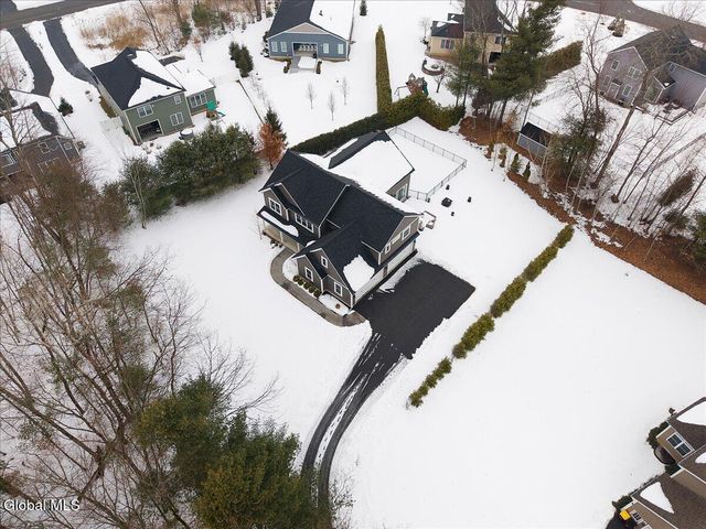 32A Linden Park Drive, Clifton Park, NY 12065