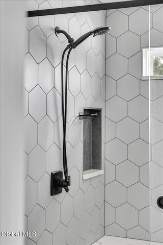 32A Linden Park Drive, Clifton Park, NY 12065