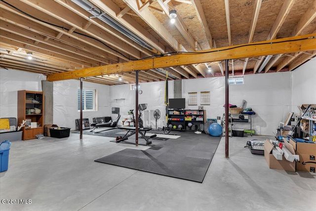 32A Linden Park Drive, Clifton Park, NY 12065