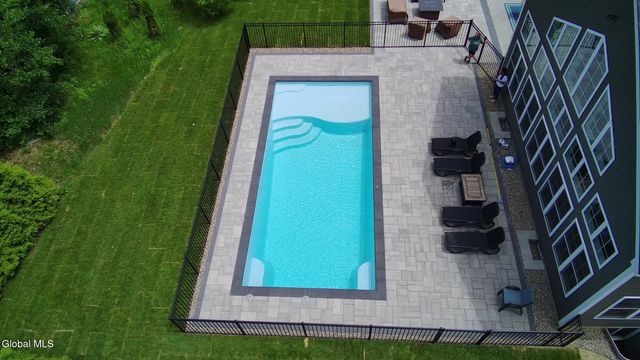 32A Linden Park Drive, Clifton Park, NY 12065