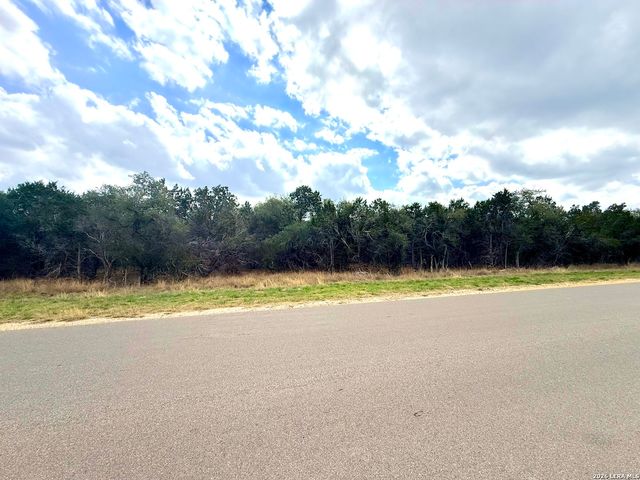 1712 Demi John Bend, Canyon Lake, TX 78133