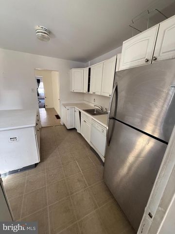 7418 RIVER RD, Pennsauken, NJ 08110