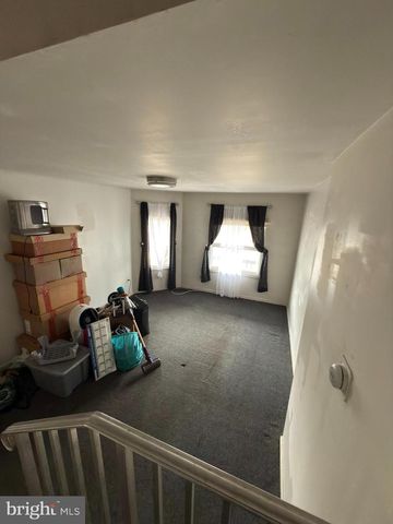 7418 RIVER RD, Pennsauken, NJ 08110