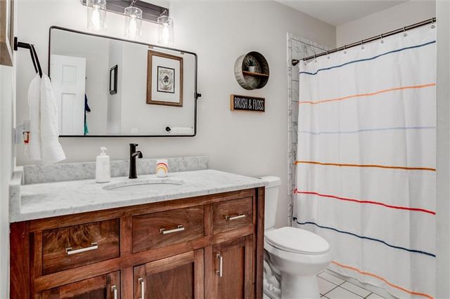 23210 Old Cyclone School Road, Lee's Summit, MO 64064