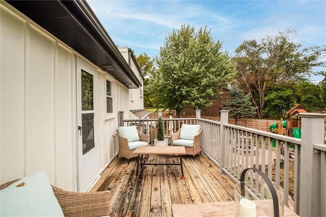 23210 Old Cyclone School Road, Lee's Summit, MO 64064