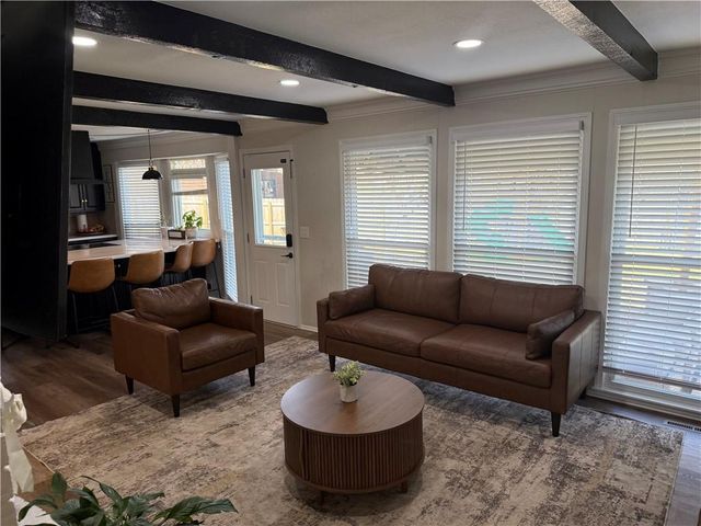 23210 Old Cyclone School Road, Lee's Summit, MO 64064