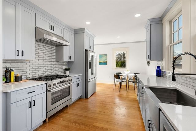 23 Ward St, Woburn, MA 01801