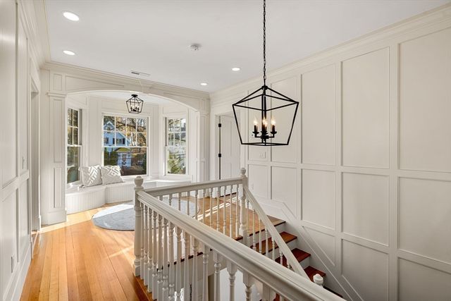 23 Ward St, Woburn, MA 01801