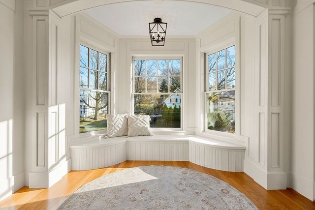 23 Ward St, Woburn, MA 01801