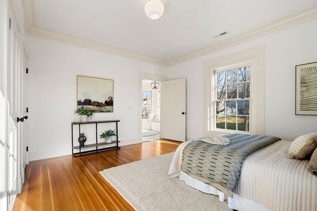 23 Ward St, Woburn, MA 01801