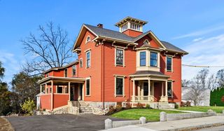 23 Ward St, Woburn, MA 01801