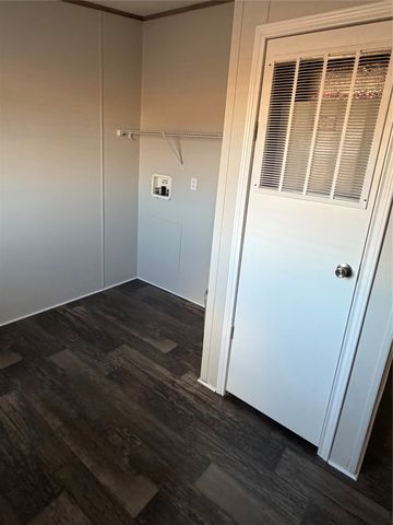 6865 CR 3700, Athens, TX 75751