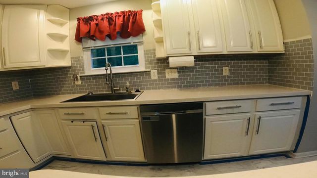 8789 COTTONGRASS ST, Waldorf, MD 20603