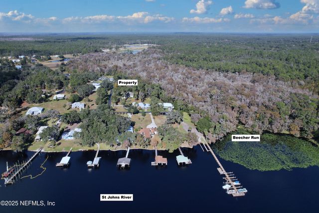 160 MOUNT ROYAL Avenue, Crescent City, FL 32112