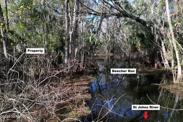 160 MOUNT ROYAL Avenue, Crescent City, FL 32112