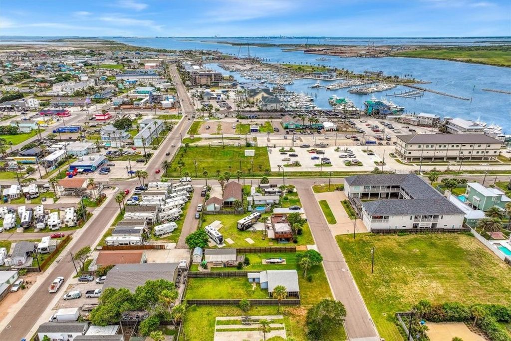 322 Tarrant Ave, Port Aransas, TX 78373 — photo 3