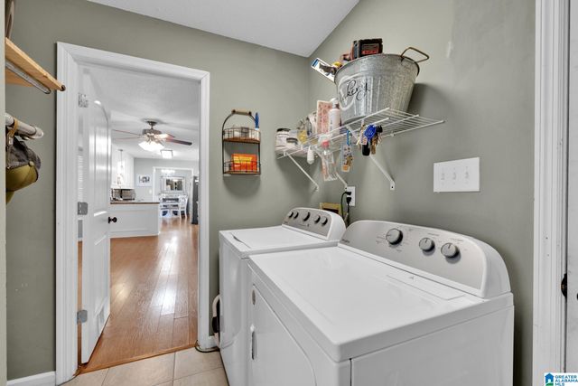 2772 BRENDA CIRCLE, Gardendale, AL 35071