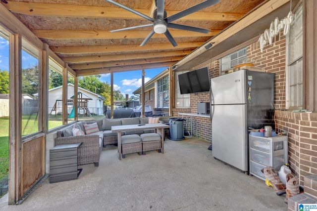 2772 BRENDA CIRCLE, Gardendale, AL 35071