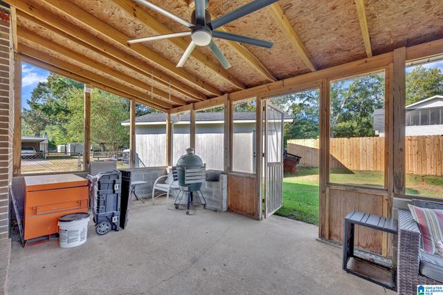 2772 BRENDA CIRCLE, Gardendale, AL 35071