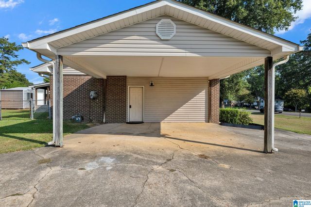 2772 BRENDA CIRCLE, Gardendale, AL 35071