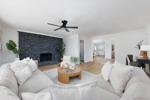 11710 Oak Creek Dr, Lakeside, CA 92040