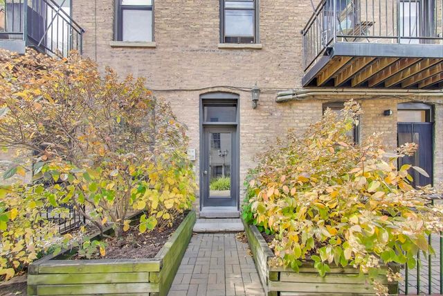 1920 W Dickens Avenue 1R, Chicago, IL 60614